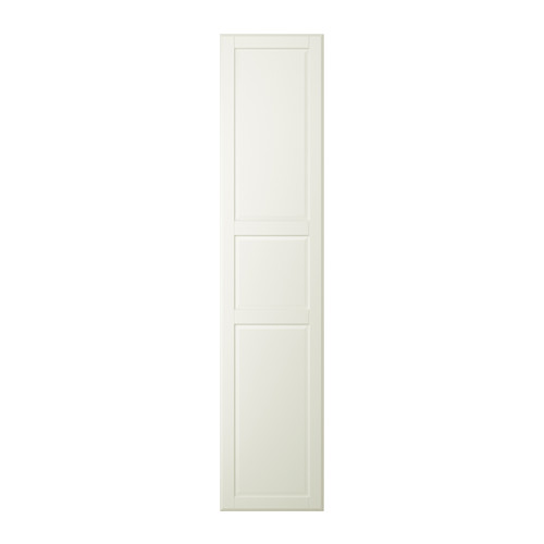 Una puerta TYSSEDAL en color blanco. Tiene un diseño de panel clásico, bordes suaves y un estilo atemporal. Fabricado en tablero de fibra con acabado pintado.
