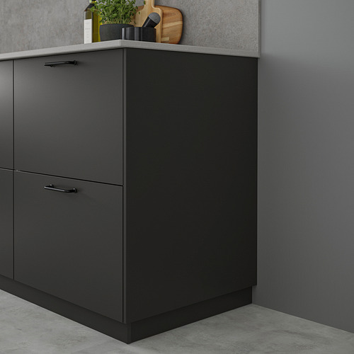 Moderno mueble de cocina negro con un diseño elegante; Pequeño, se adapta a las esquinas.
