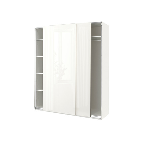 Armario PAX blanco de ikea con puertas correderas, alto y minimalista.