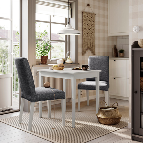 NÄSINGE / BERGMUND, mesa y 2 sillas. 2 de 6 open dialog