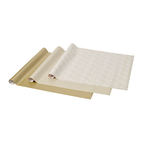 Tres papeles dorados para envolver regalos con patrones, enrollados y desplegados. Diseños sólidos, a rayas y confeti.