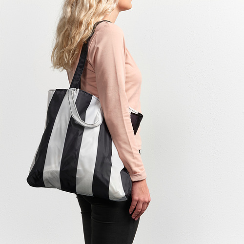 SKYNKE, shopping bag. 2 of 3 open dialog