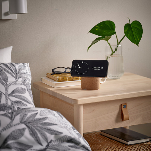 VÄSTMÄRKE, wireless charging stand. 2 of 5 open dialog