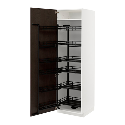 Un mueble de cocina METOD blanco con frentes de sinarp marrón oscuro. Tiene cinco estantes extraíbles para el almacenamiento.