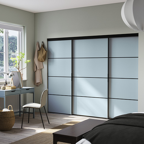 SKYTTA / BOAXEL, walk-in wardrobe with sliding doors. 2 of 3 open dialog
