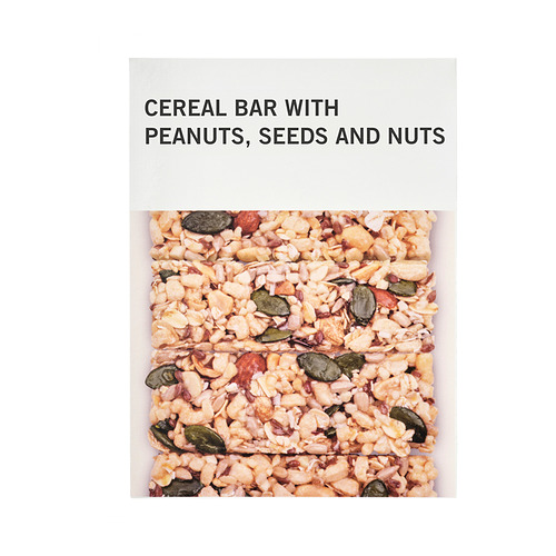 Descripción de la imagen: una caja blanca de cuatro barras de cereales, cada una llena de cacahuetes, semillas y nueces, perfectas para un refrigerio nutritivo sobre la marcha.