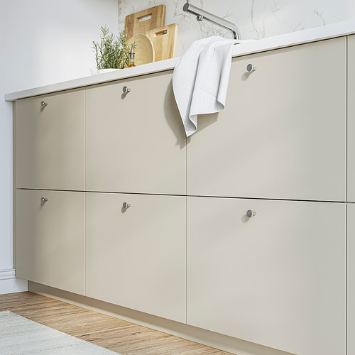Almacenamiento HAVSTORP beige, grande, ajuste a suelo de madera, superficie lisa, diseño limpio.