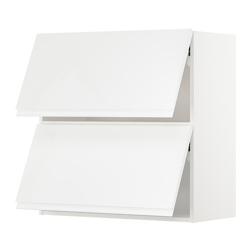 Un mueble de cocina METOD blanco de ikea con dos puertas y tiradores.