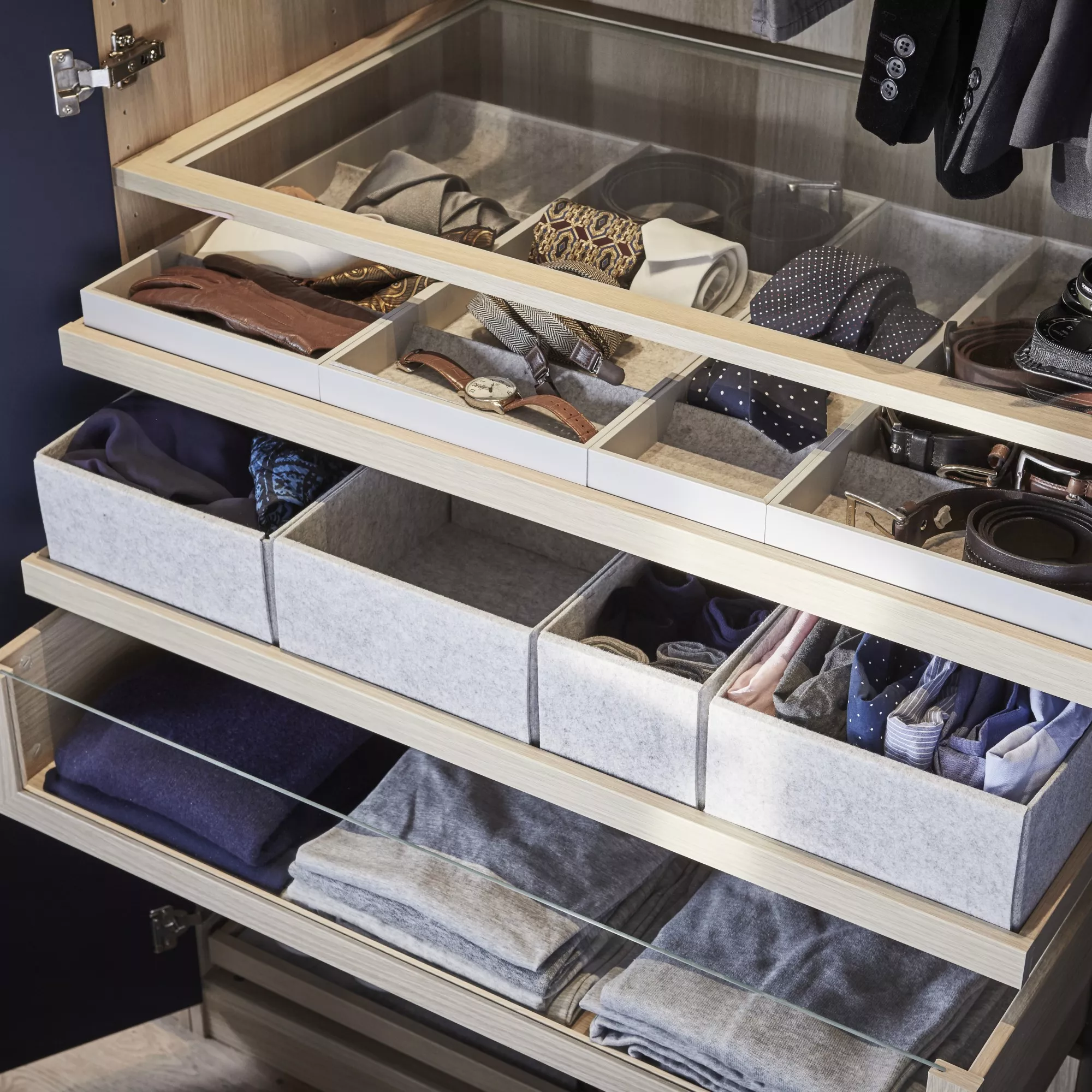 IKEA Puerto Rico KOMPLEMENT glass shelf, white, 19 5/8x22 7/8