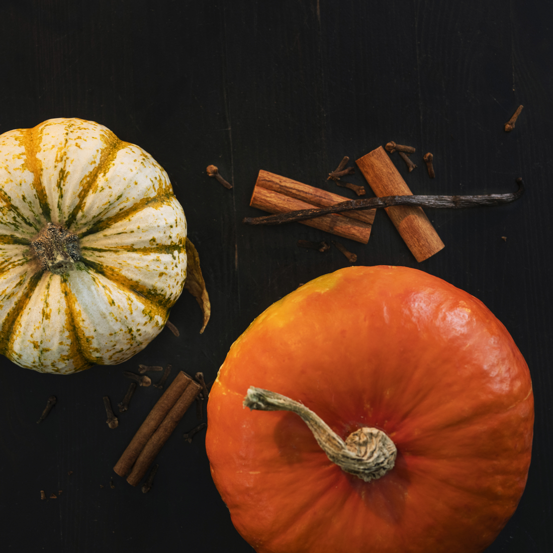 HÖSTAGILLE, scented candle in glass. 5 of 5 open dialog