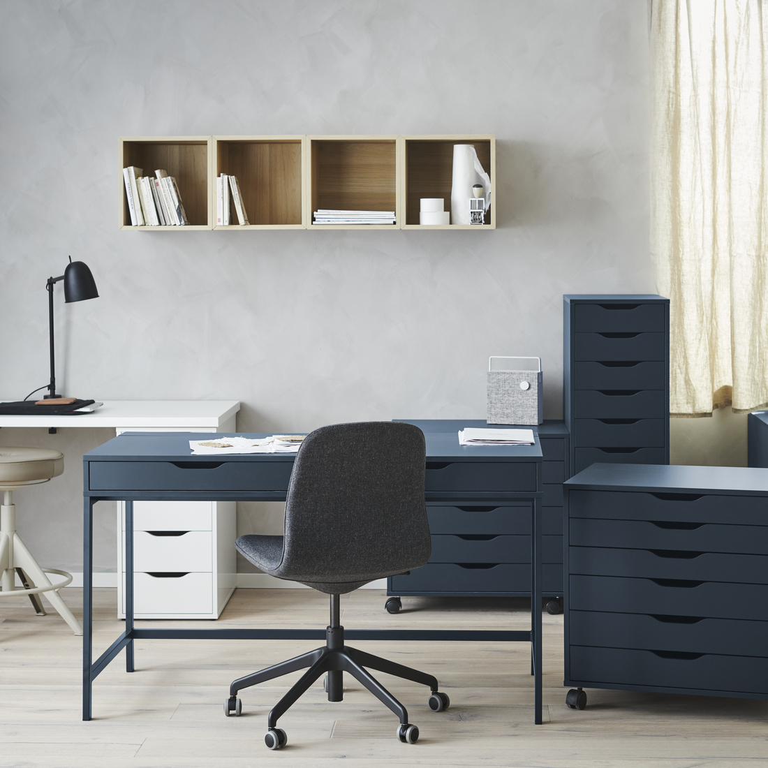 LÅNGFJÄLL, conference chair. 2 of 7 open dialog