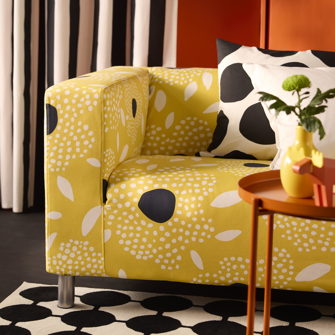 KLIPPAN, 2 seat sofa. 3 of 7 open dialog