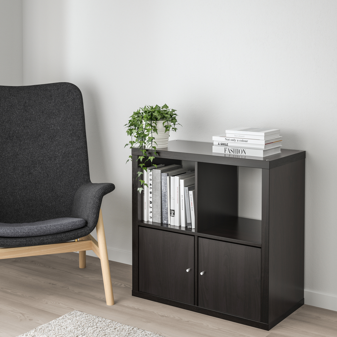 KALLAX, shelf unit with doors. 2 of 3 open dialog