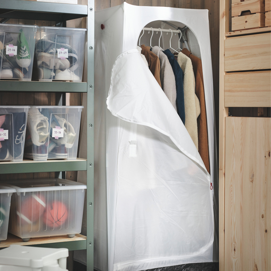 VUKU, wardrobe. 2 of 8 open dialog