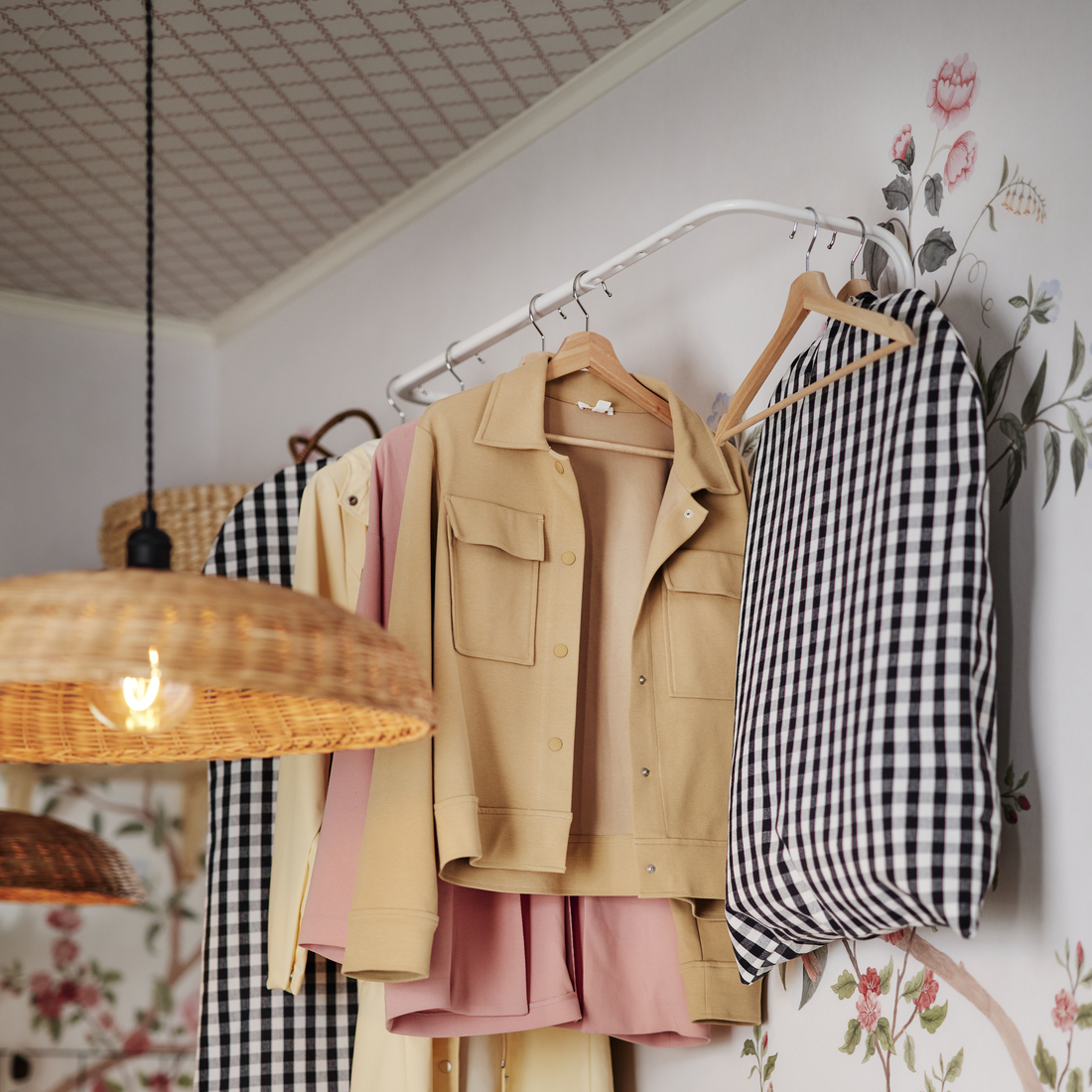 MULIG, clothes bar. 5 of 6 open dialog