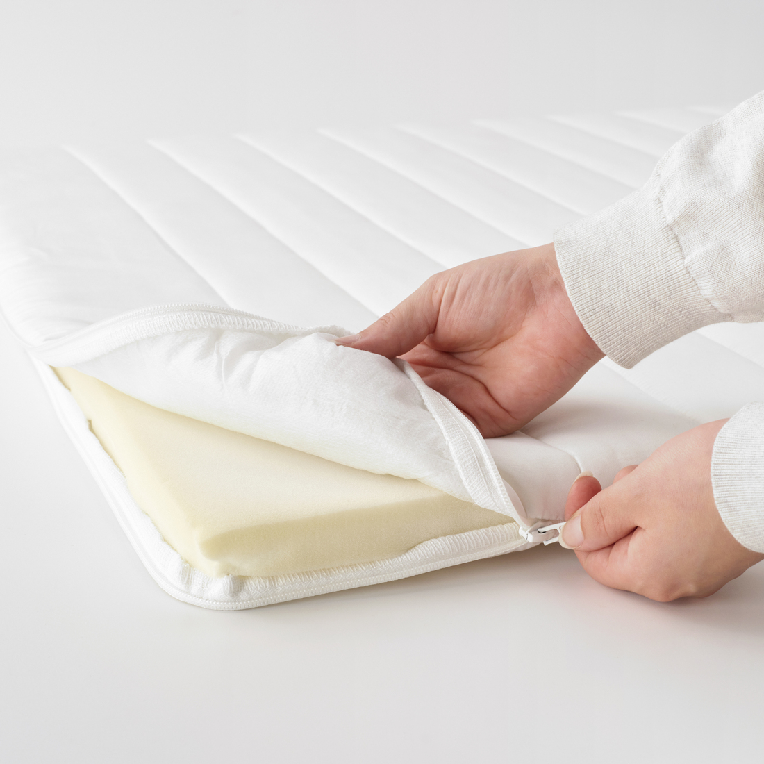 VESTERÖY / NÄSFJÄLLET, mattress and mattress pad. 4 of 4 open dialog