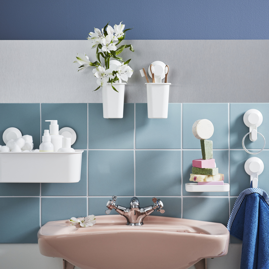 TISKEN, canasta con ventosas. 9 de 9 open dialog