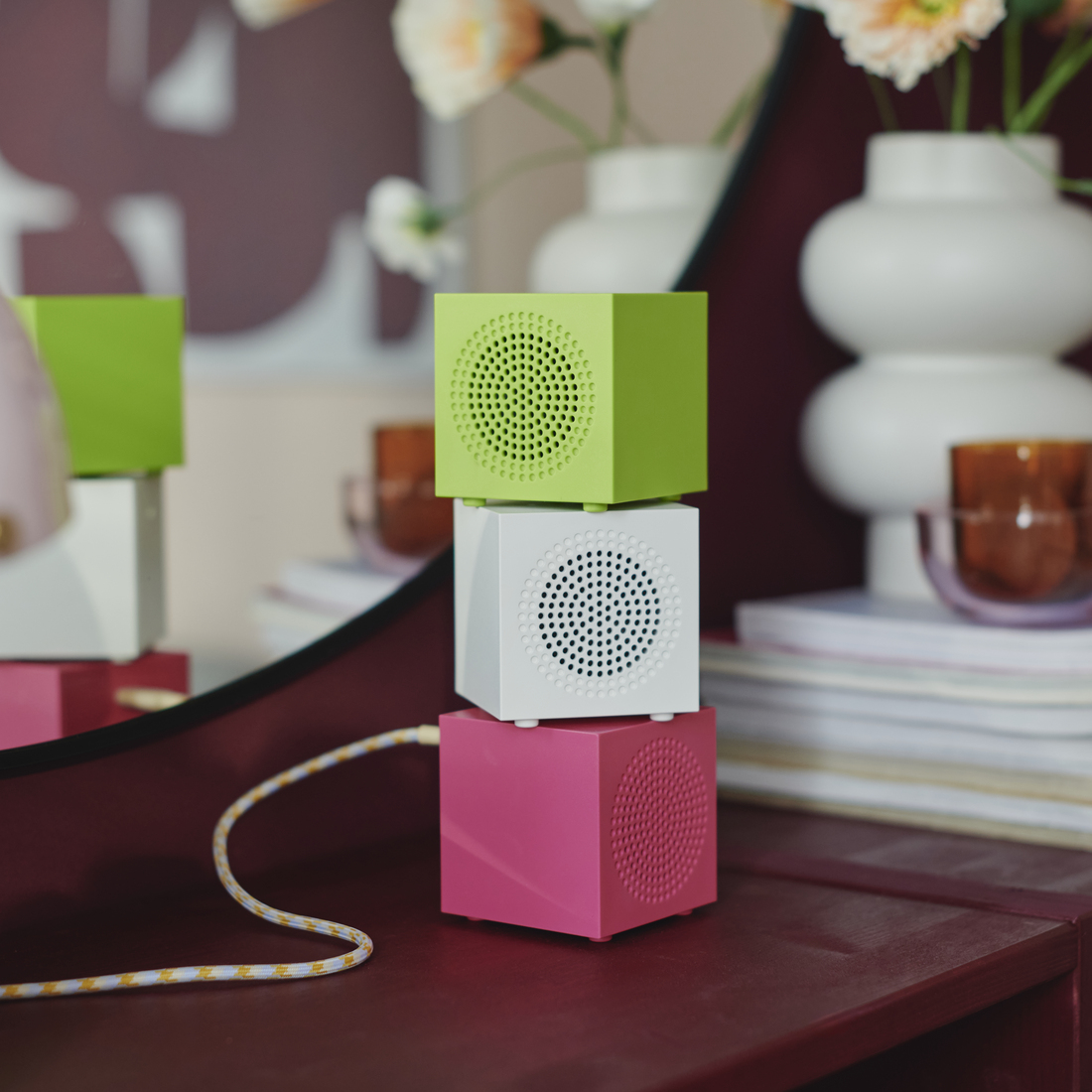 KALLSUP, portable Bluetooth® speaker. 2 of 3 open dialog