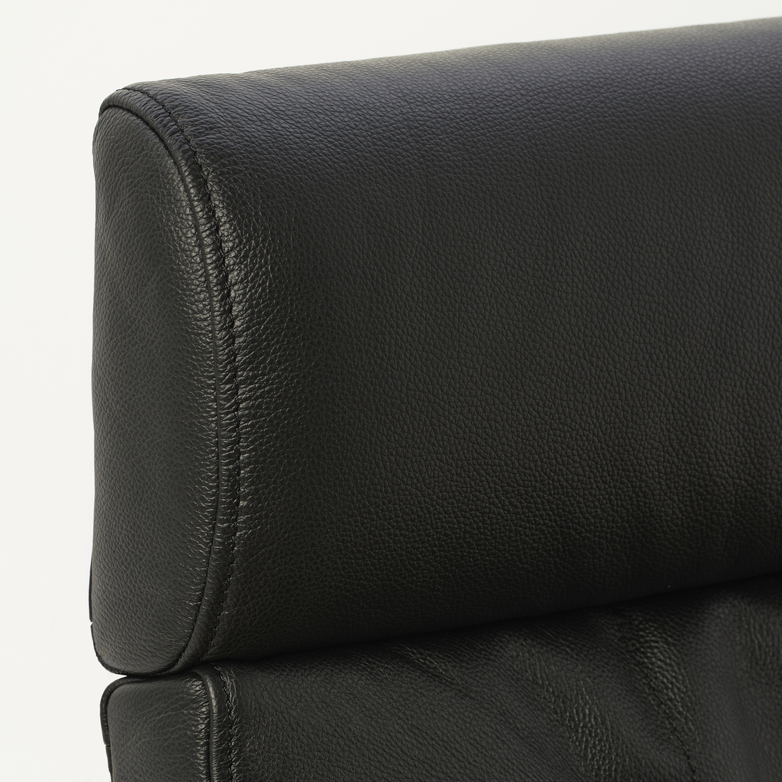 POÄNG, chair cushion. 2 of 2 open dialog