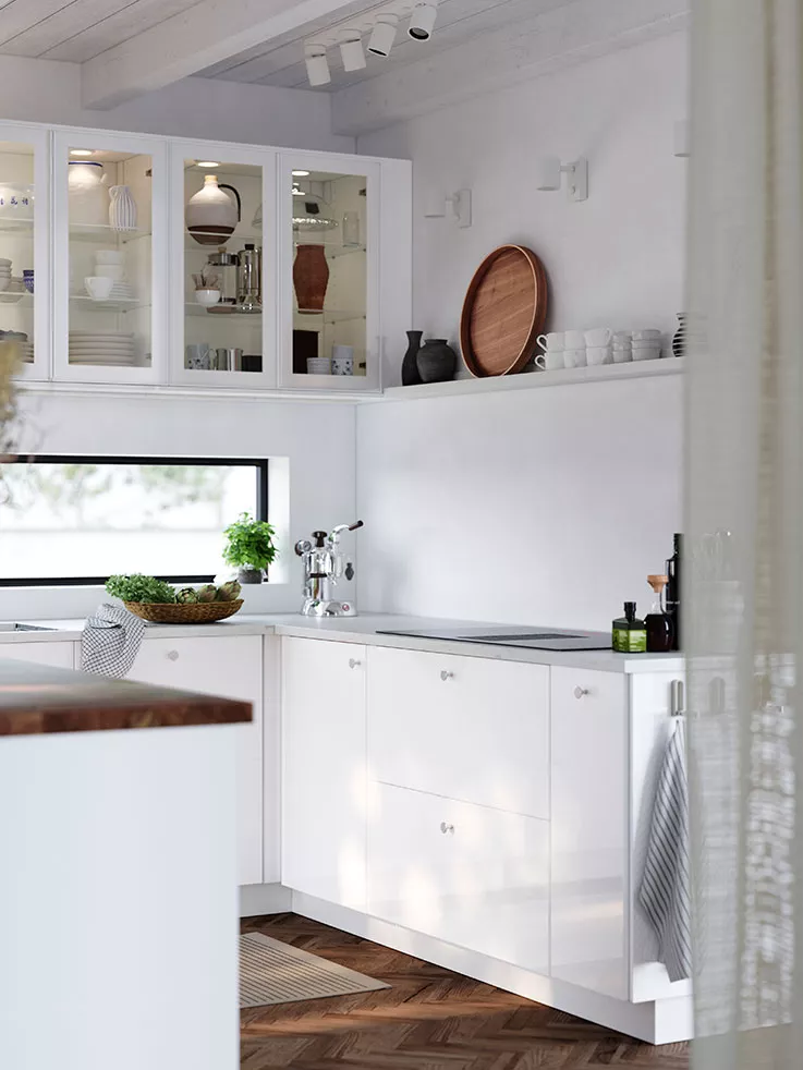 IKEA Puerto Rico - High gloss white kitchen cabinets with lots of storage
