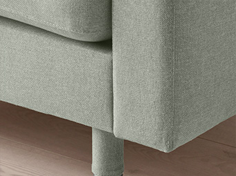 Esquina inferior de un conjunto de muebles LANDSKRONA de 3 piezas.