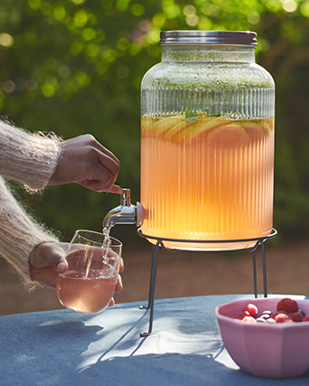 A VARDAGEN dispenser, an IVRIG glass, and an UPPLAGA bowl.